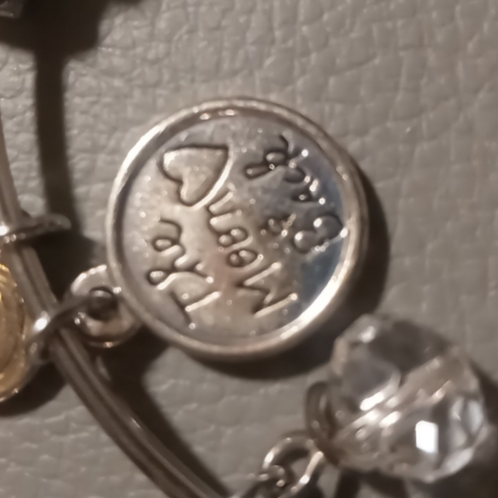 Love you to the moon & back girls bangle bracelet. with crystal - Picture 3 of 4